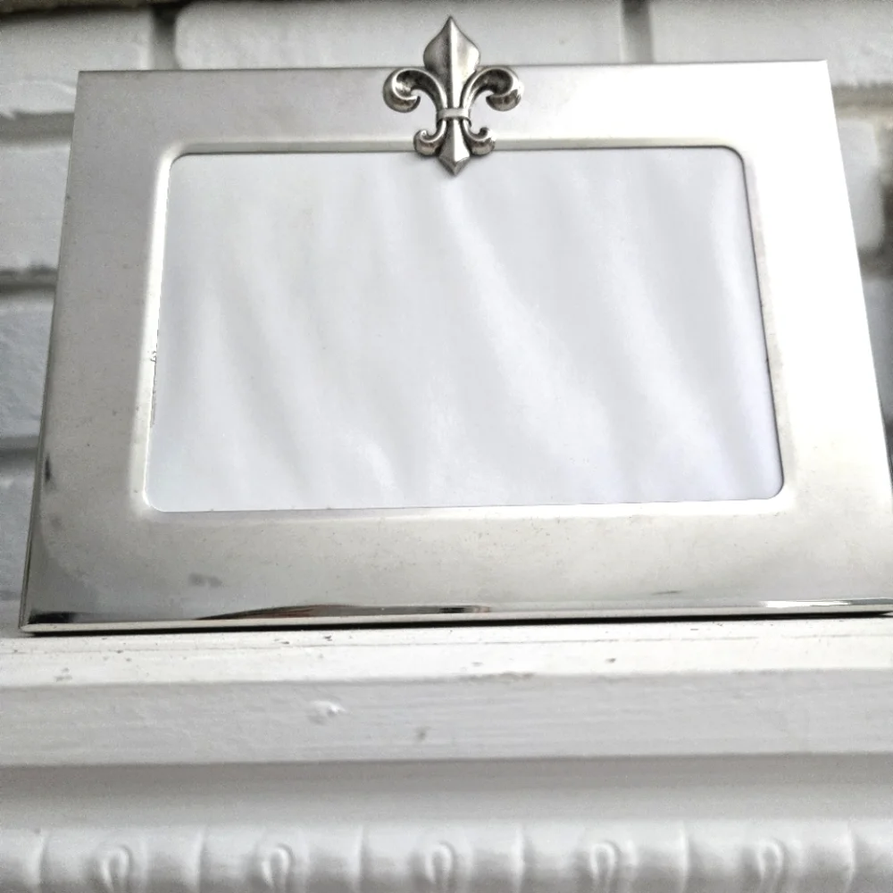 Burnes of Boston Silver Metal Fleur De Lis Photo Frame